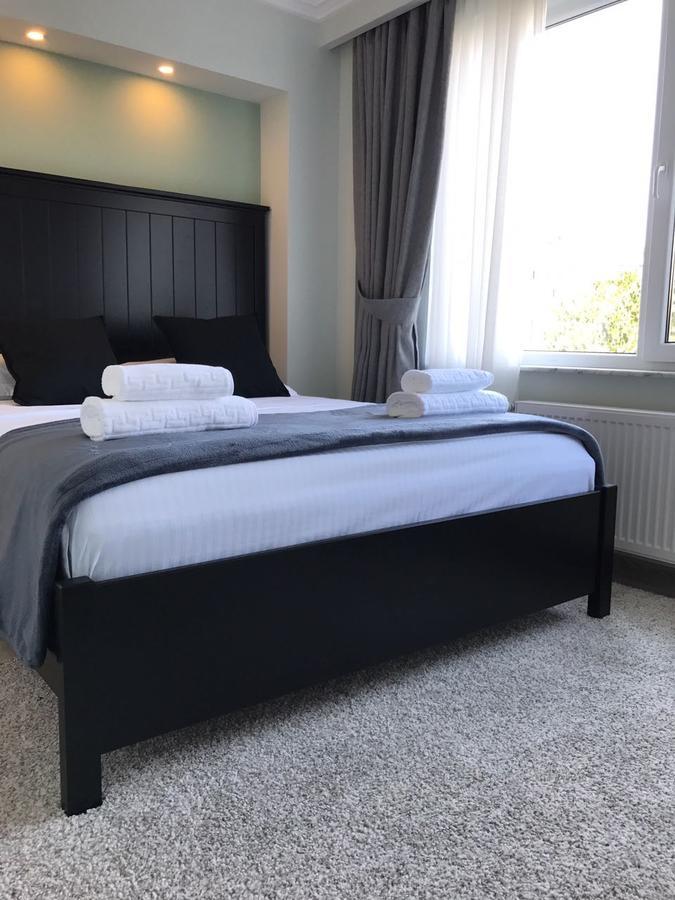 Luxury City Centre Apartment Бухарест Екстер'єр фото