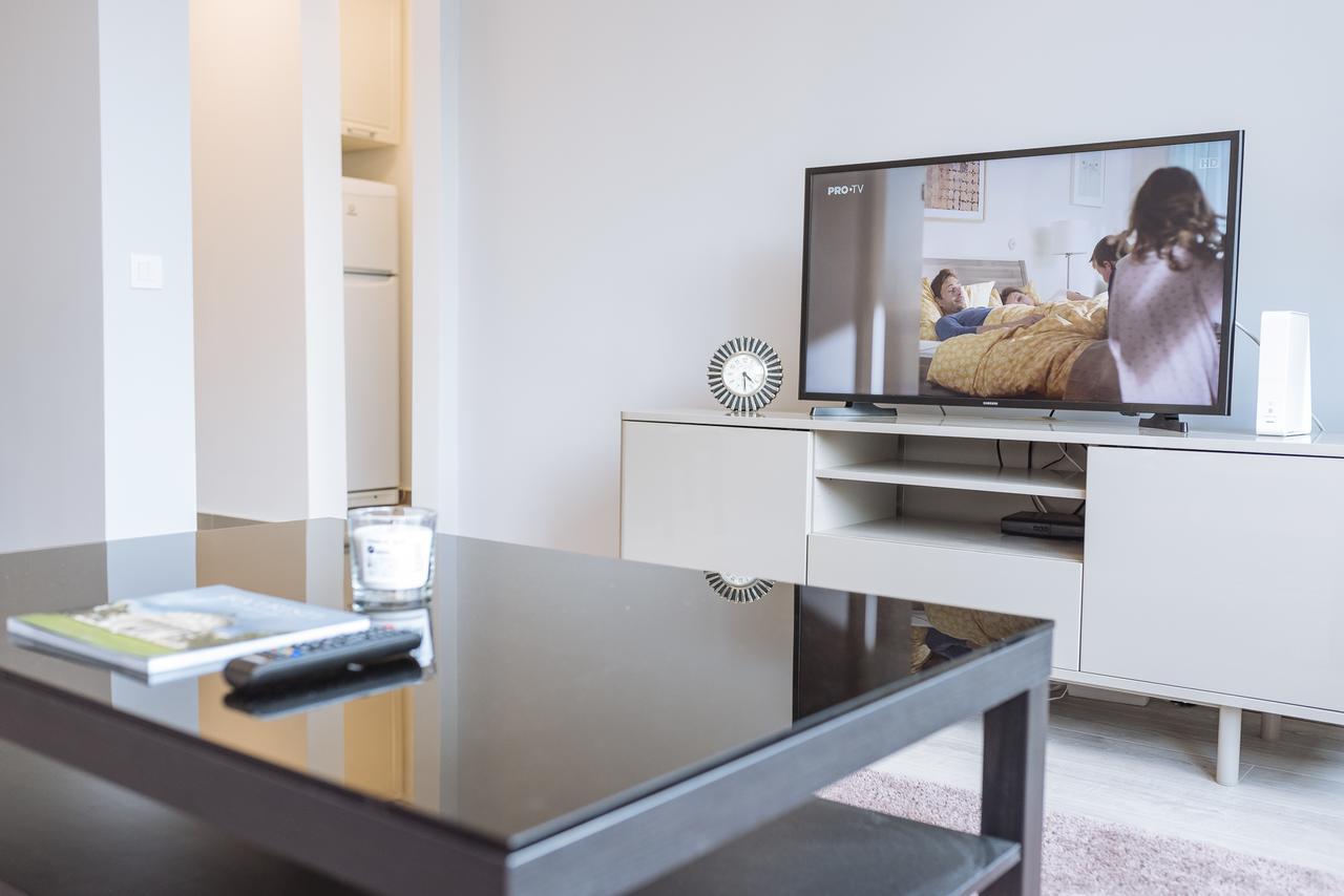Luxury City Centre Apartment Бухарест Екстер'єр фото